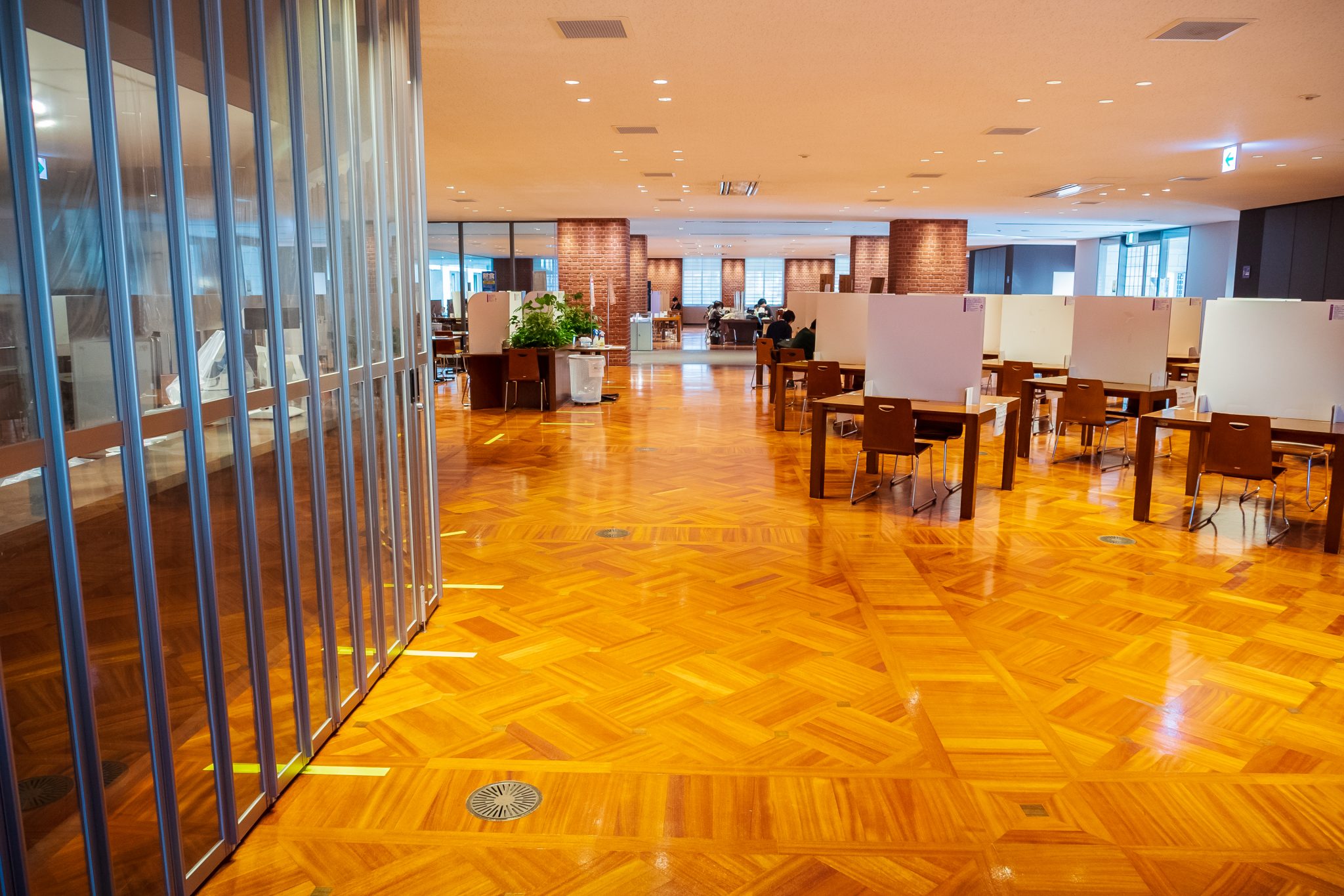 同志社大学今出川キャンパス良心館|納入実績|原田産業株式会社 建築関連製品 同志社大学今出川キャンパス良心館|納入実績|原田産業株式会社 建築関連製品
