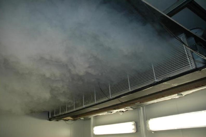 気流(スモーク写真)